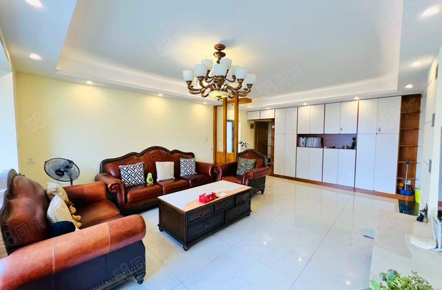 智邦家园4室2厅151㎡108万二手房图片