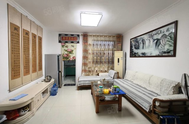 火车站附近~电梯好楼层~带车位储藏室~免大税~看房方便