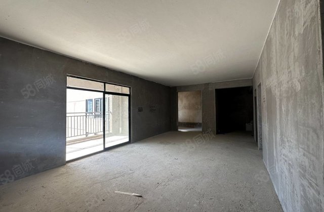 惠邦学府世家4室2厅141㎡71.8万二手房图片