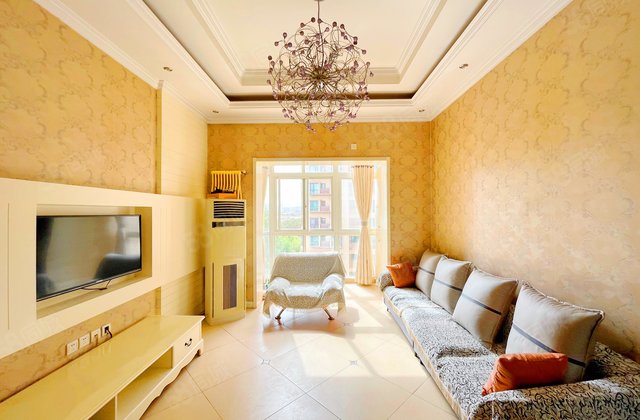 立体世界3室2厅94.5㎡180万二手房图片