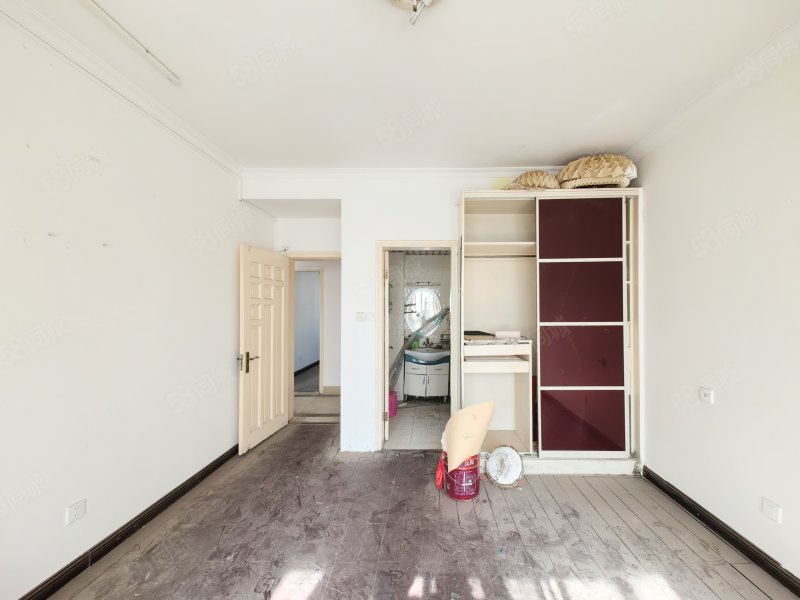 【10图】商品住宅 南北通透 商业配套齐全 近地铁 满五 双卫,吉祥花园