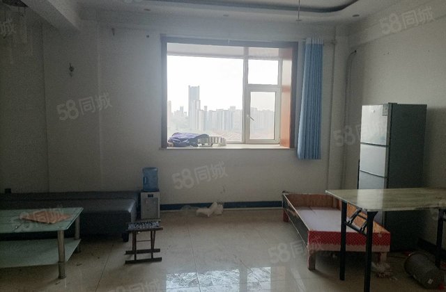 市中心公园附近君奕府风貌街  一墙之隔 小高层 东边户