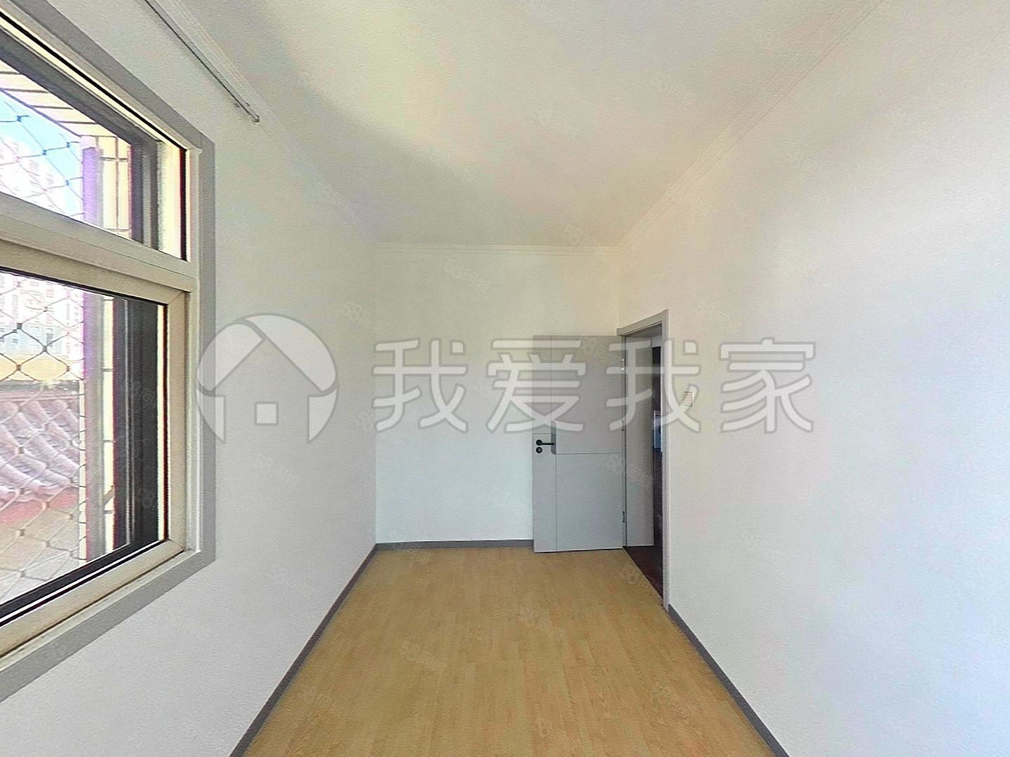 藝苑西街7號院3室2廳1衛(wèi)112.82㎡東西265萬