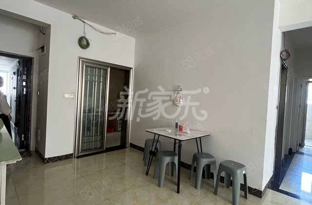 水岸豪庭3室2厅100㎡39.8万二手房图片