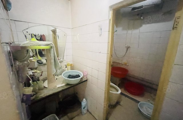 湖西中学家属院 商品房 小三居 超低密度 南北通透一楼带院