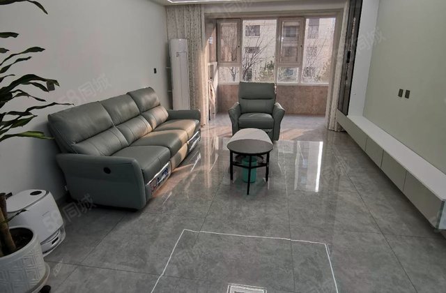 紫玉府4室2厅138㎡129万二手房图片