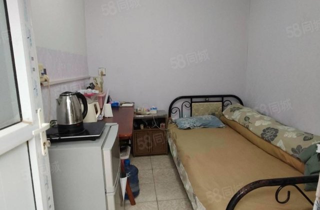 排子胡同小区1室1厅10.6㎡145万二手房图片