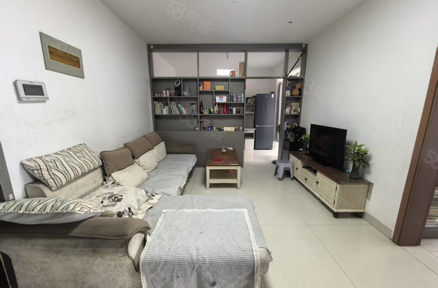 58万海德公园精装小三室 好楼层 免大税 送车位储 全明户型