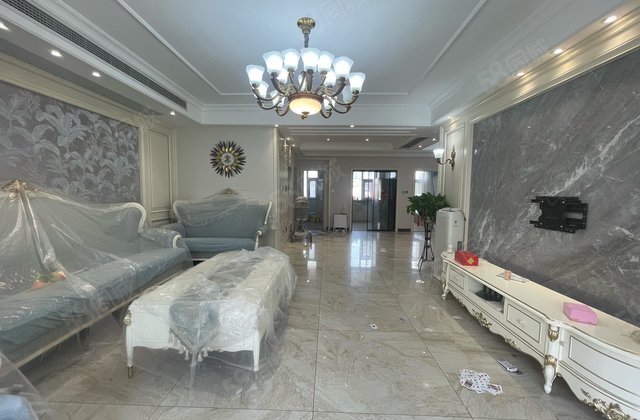 御润好家四室  有五层电梯洋房 豪华装饰  南北通透