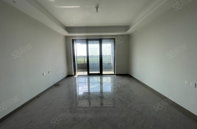 翰林天悦 带电梯 楼层好 三叶草户型双卫 产权清晰 超低密度