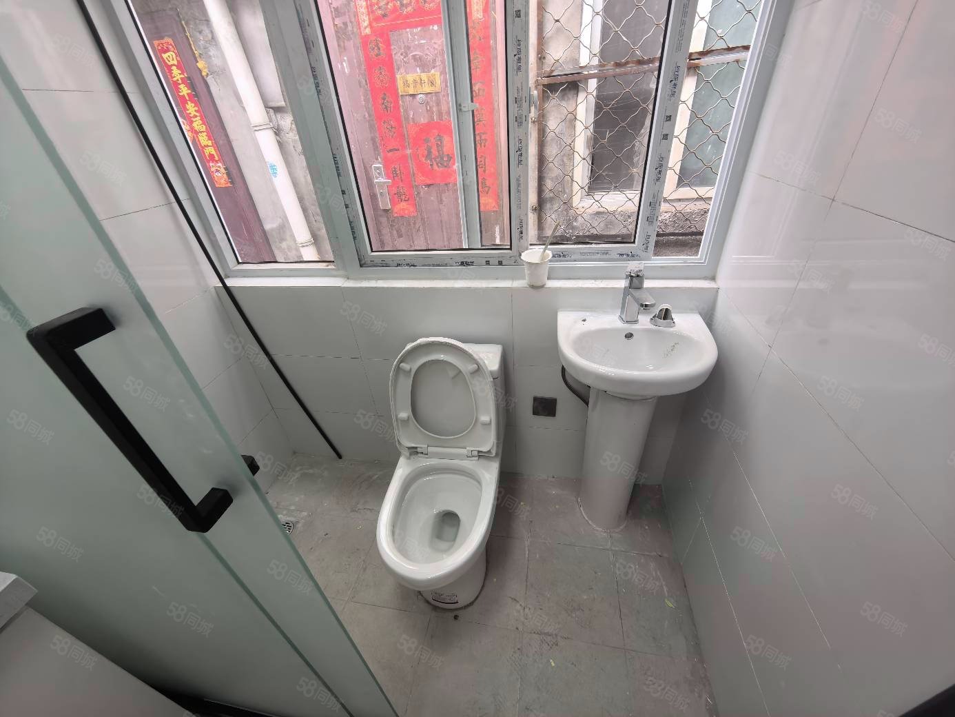 大格巷胡同小區(qū)1室1廳1衛(wèi)12.52㎡南255萬