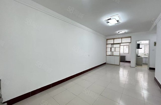 市医院附近，东昌北顺，昌华小区二楼有钥匙，看房方便
