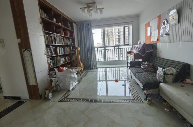 文轩，老一中，外国语，新东方龙湾，免大税，边户，三室两厅，