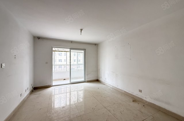 东昌路 御景王宅 客厅朝南 小高层 免大税送储 随时看房