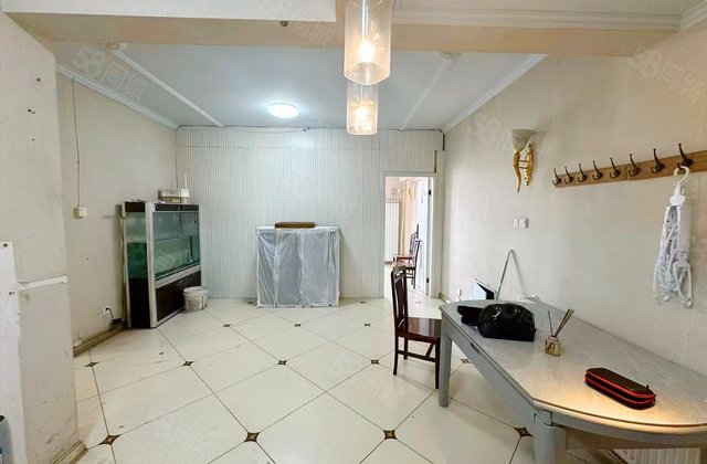 翡翠海湾7室0厅187.22㎡290万二手房图片