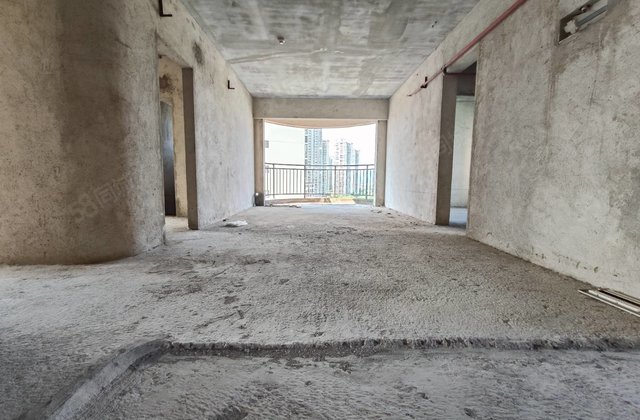 裕达金碧天誉4室2厅133㎡39.8万二手房图片