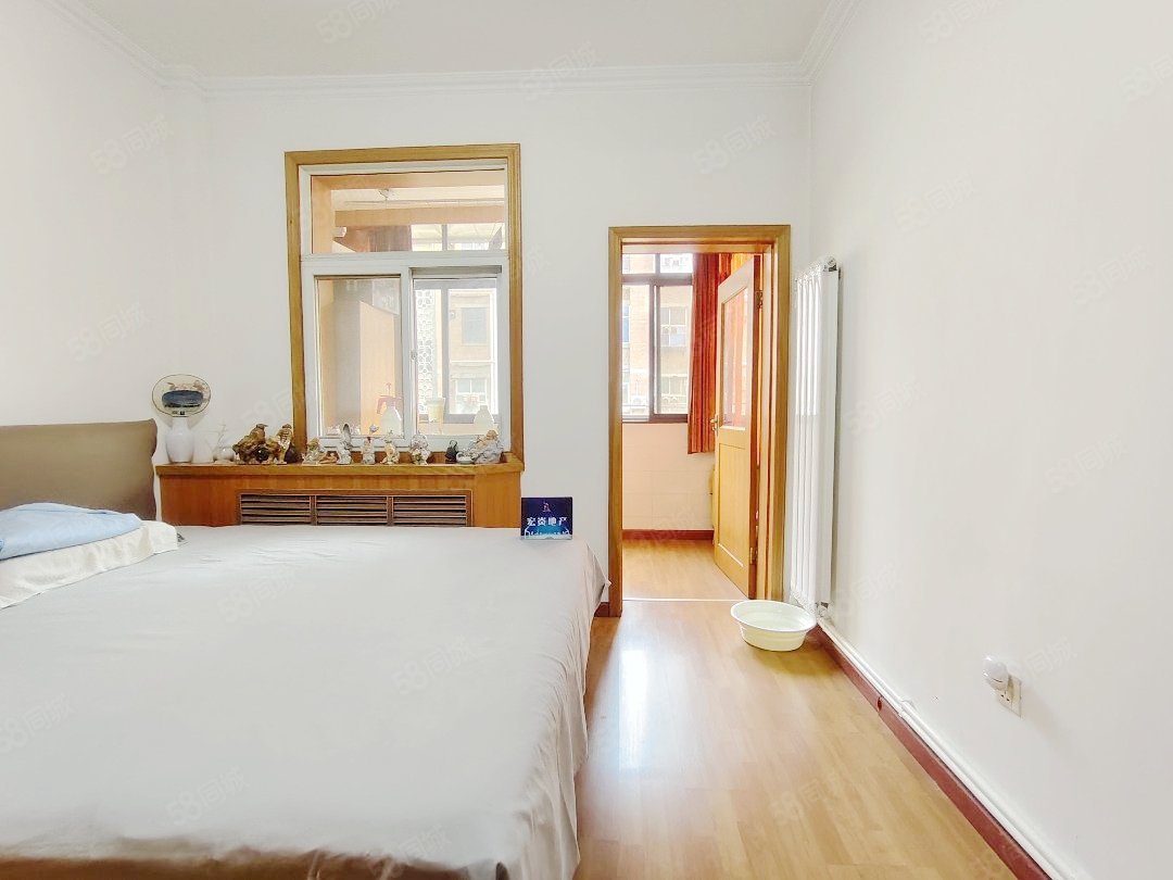 虹美新村2室2厅1卫72.5㎡南北29.8万