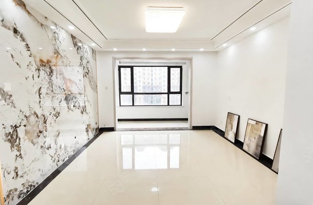 急售！孟达国际B2区 三室两厅两卫带车位储藏近实验 玖玺