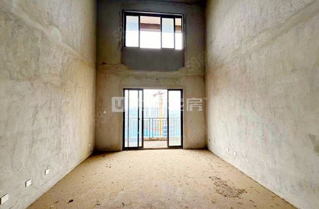 颐源居虹里6室3厅235.81㎡240万二手房图片