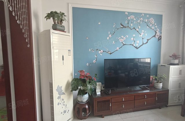房东昌中学！实验  ！大胡！辛屯精装两室！送储藏室！