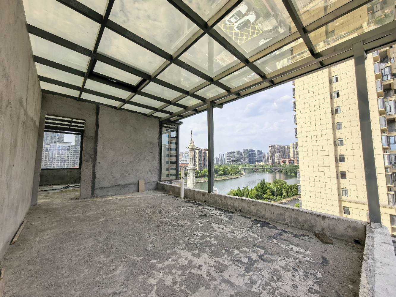 秀江印象7室2厅2卫280㎡南北138万