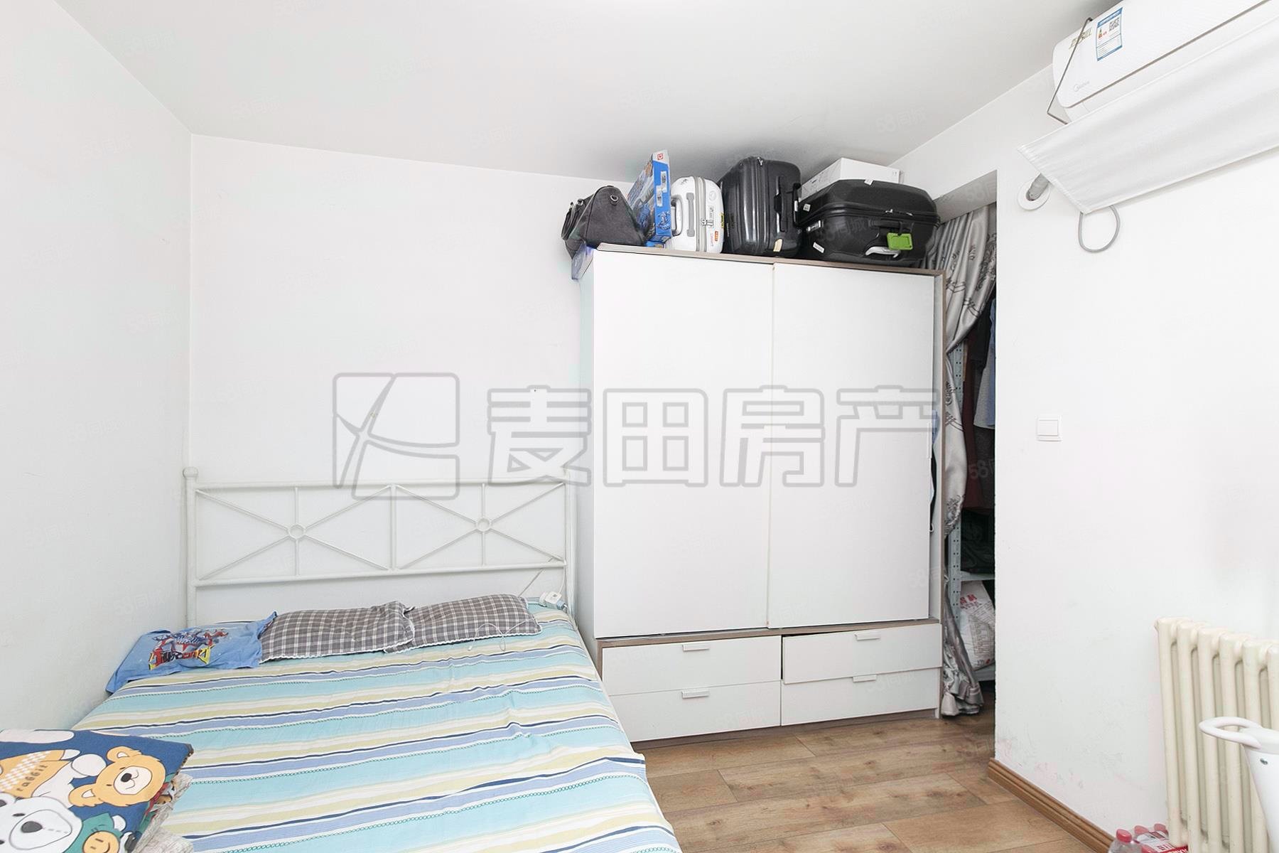 后現(xiàn)代城(C區(qū))2室1廳1衛(wèi)86.63㎡東北440萬