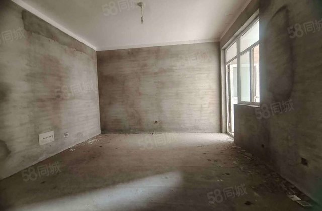 金府苑3室2厅131㎡39.8万二手房图片