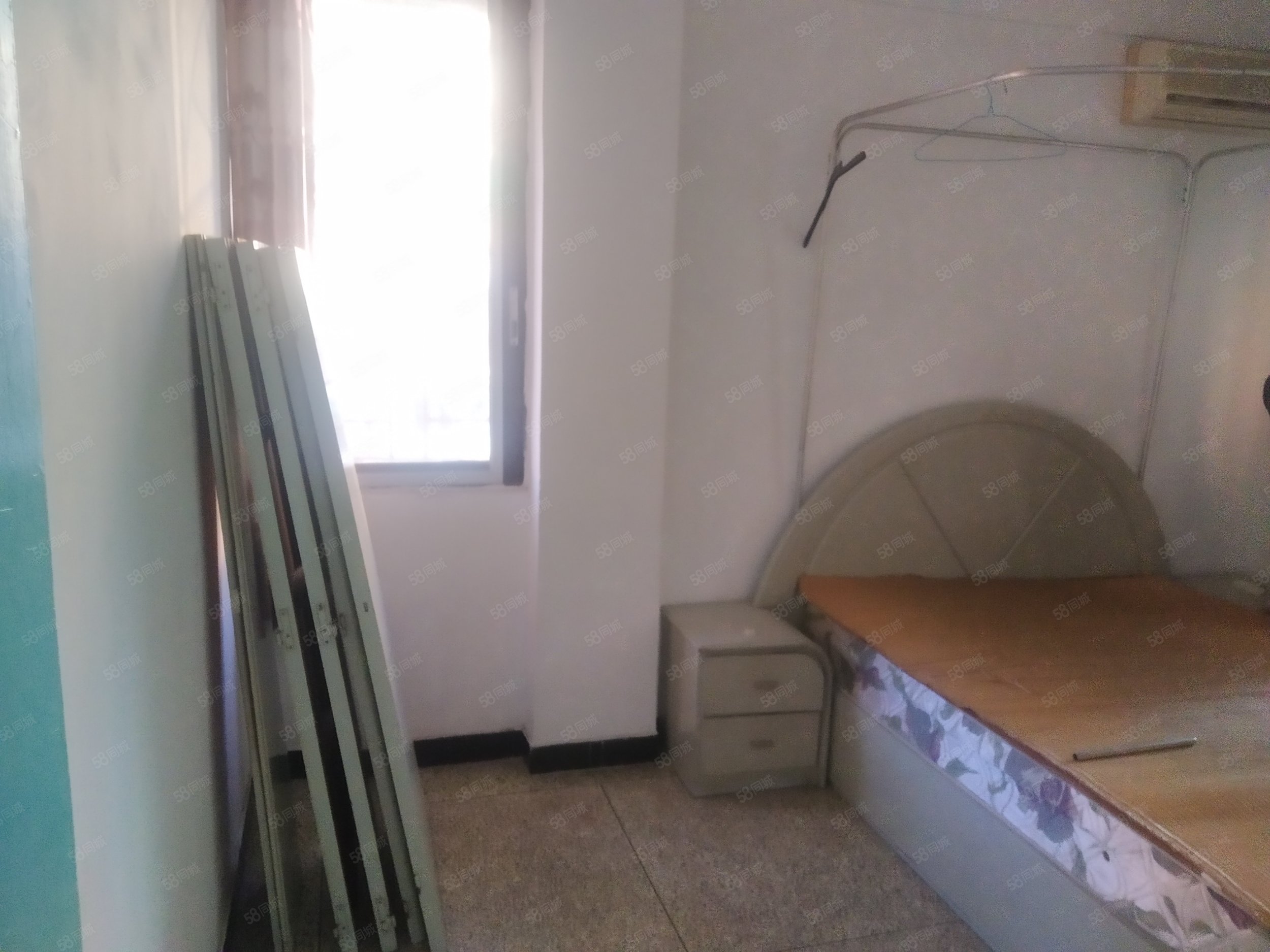 西荣路小区3室2厅1卫104㎡南北28.6万