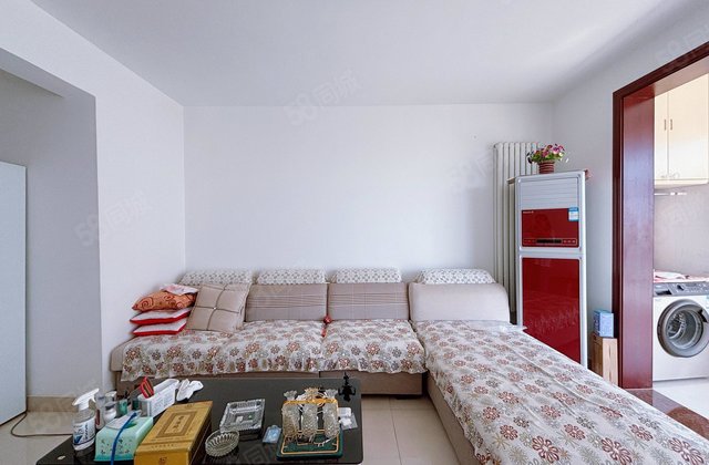 房子免大税了，有地下室，有车位。精装修。实验  ，湖西中学。