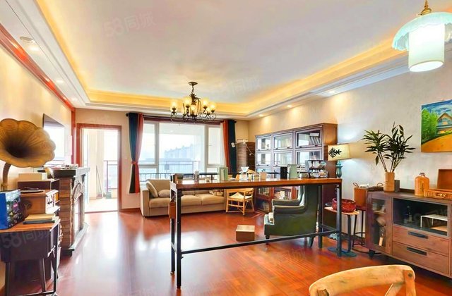 成都后花园蝶院4室2厅143.86㎡197万二手房图片