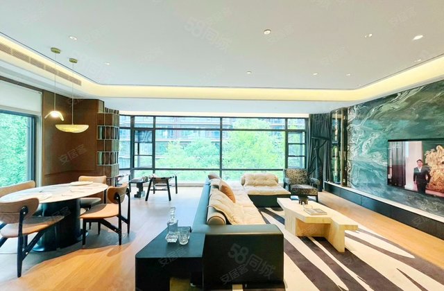 融创观玺台4室2厅136㎡339万二手房图片