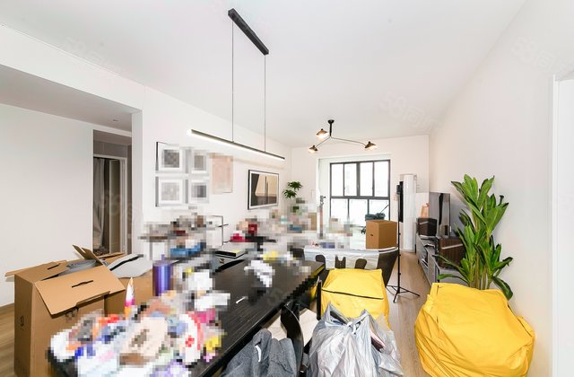 水岸豪庭2室1厅114.86㎡916万二手房图片