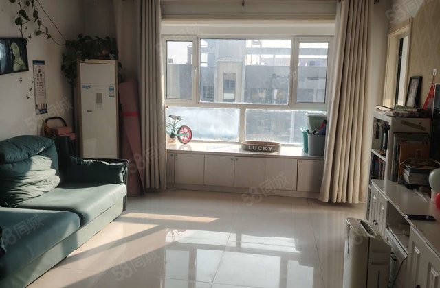 光明   阿尔卡迪亚  三居 免大税 可按揭 万达东临