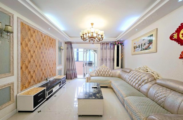 百大春城3室2厅119.48㎡125万二手房图片