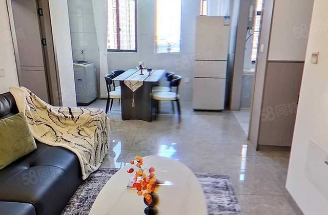 恒盛花园江尚1室1厅59.62㎡29.8万二手房图片