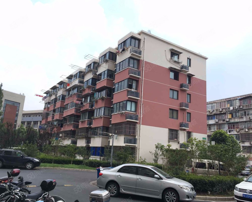 1/778401元/m051月挂牌均价商圈区域杨浦控江路详细地址图们路20弄