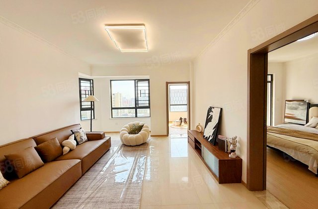 世纪中央城(红谷滩)3室2厅101.82㎡135万二手房图片