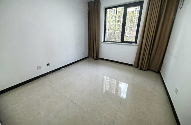 玉兰花园(玉锦园)3室2厅134.18㎡125万二手房图片