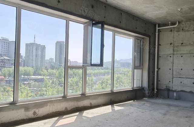 丹江园3室2厅202㎡135万二手房图片