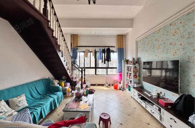 联发君悦华府4室2厅135㎡120万二手房图片