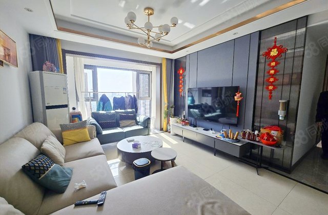 花样年香门第(南区)3室2厅104.32㎡128.6万二手房图片