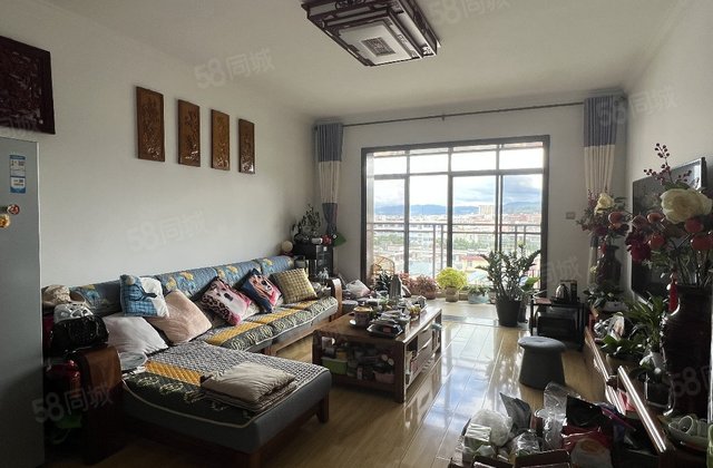 力宏现代都会4室2厅134.74㎡56万二手房图片