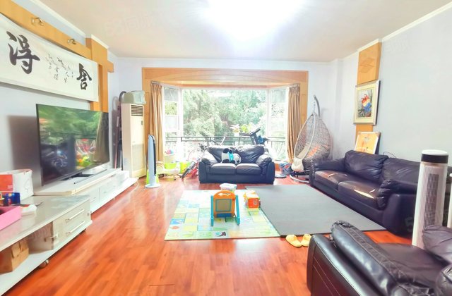 锦汇花园3室2厅133.91㎡188万二手房图片