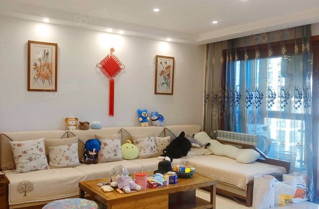 观山小区4室2厅144㎡250万二手房图片