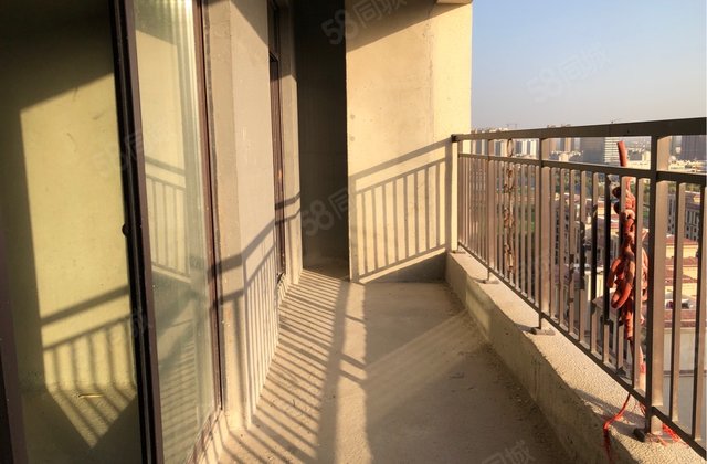 永馨园北区 小3室 价位低 手慢无