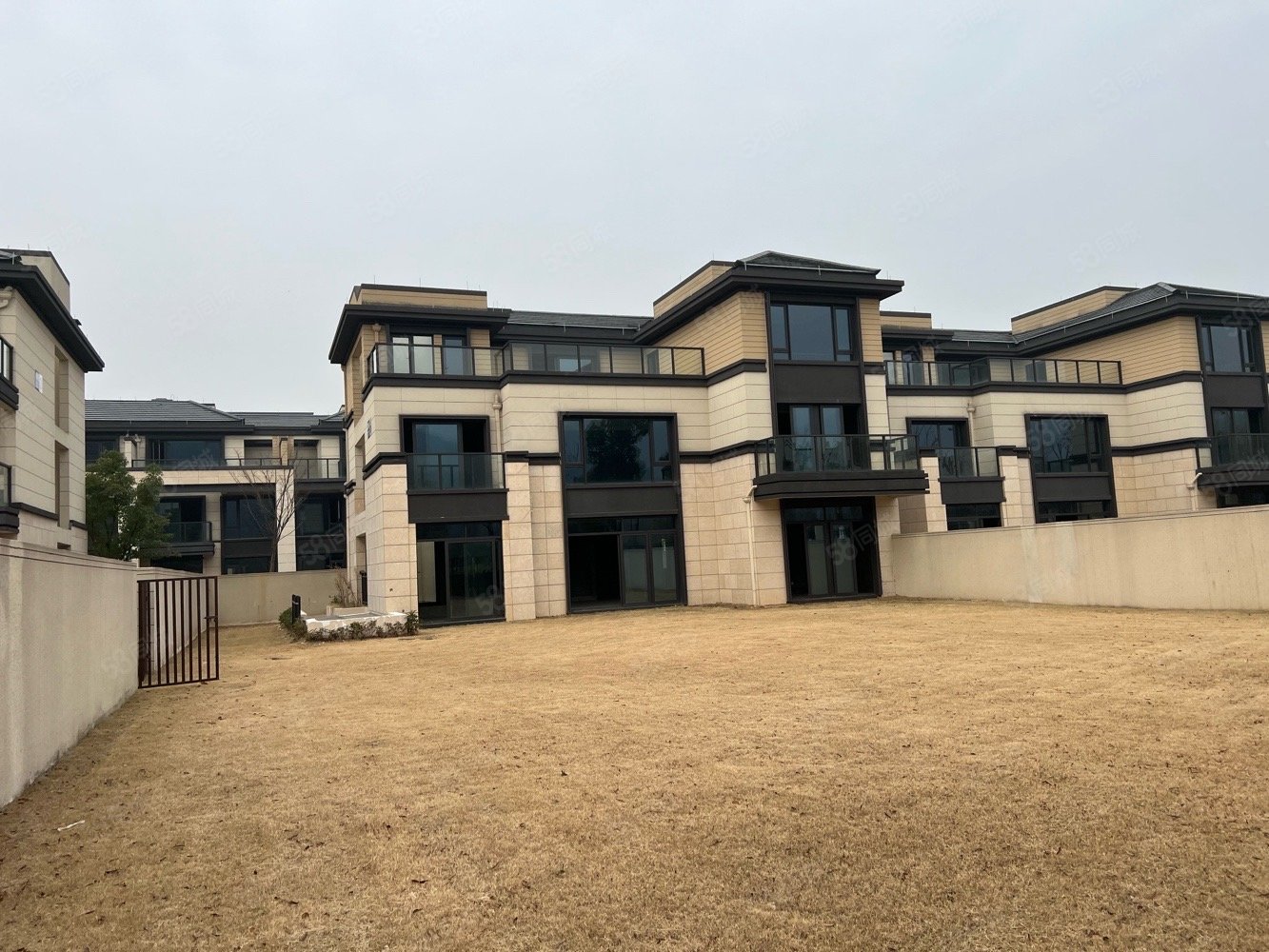 【10图】奥园朗境花园300平的双拼边套,大露台,奥园朗境-安吉58同城