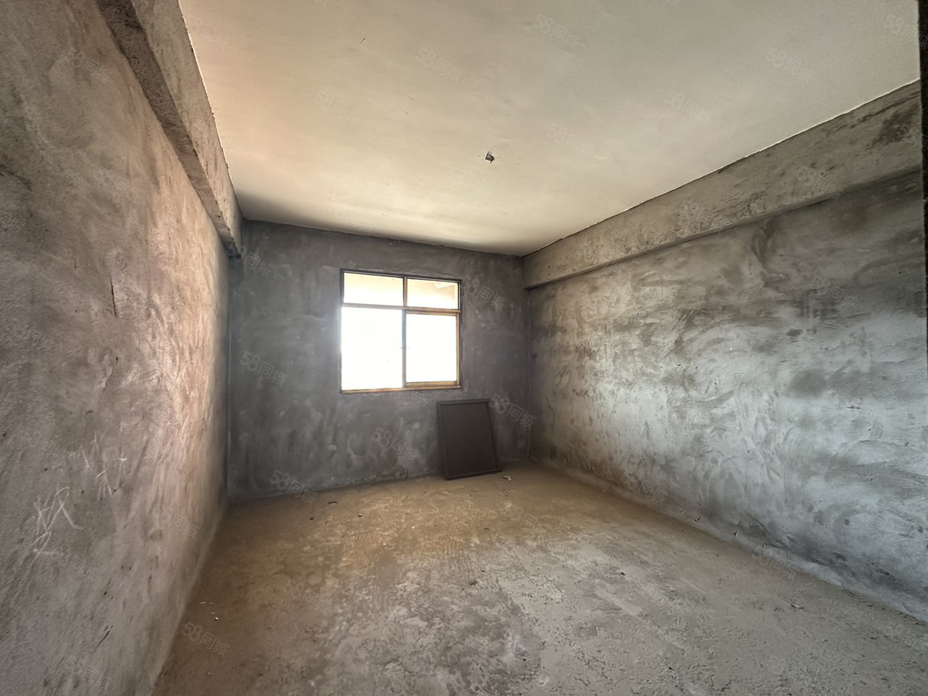 新宇小区3室2厅2卫120㎡南北56万