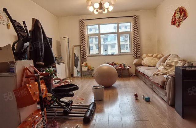 孟达国际A4区精装三室 带阁楼免大税 外国语区政府孟达玖璋台