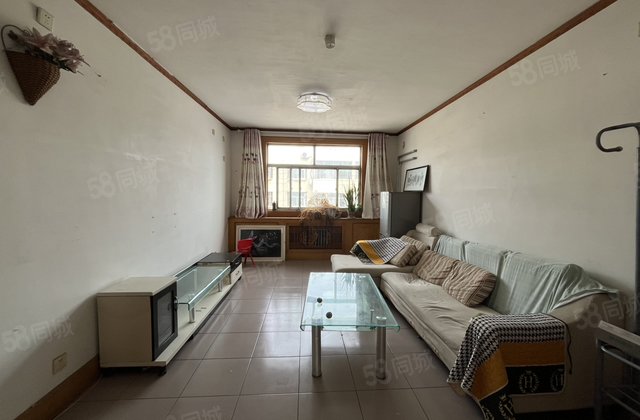 文轩 二实 龙山南区  区委家属院 4楼 三室朝阳