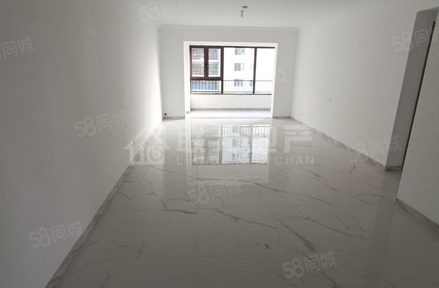 双阳台！133.8万 国岳府 四居  观景房 兴华路 清水湾